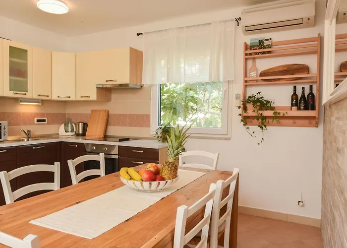 Lipa By Interhome Casa vacanze